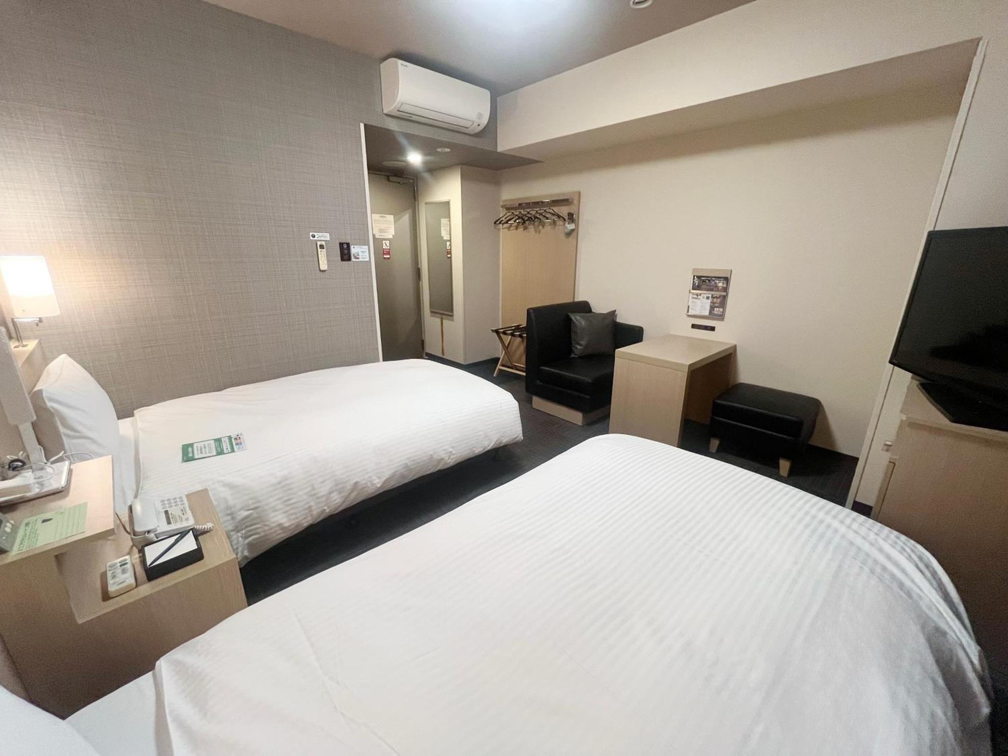​Hotel Route-Inn Ube​ Exterior photo